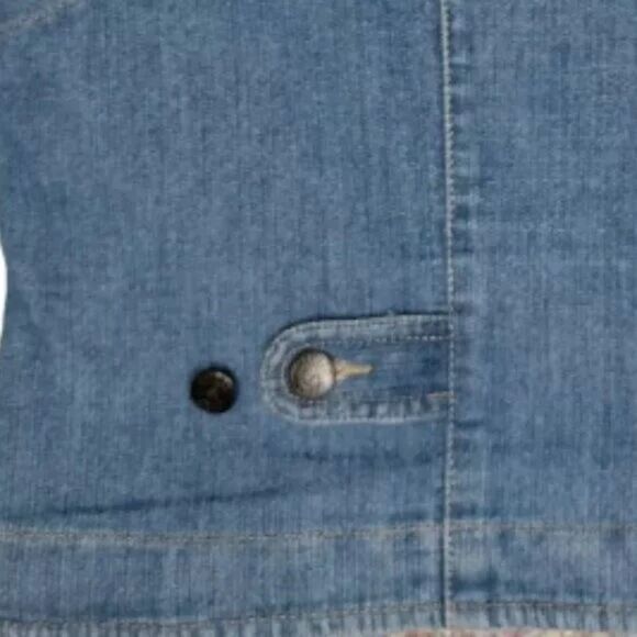 LizWear Women's Size M Blue Multi Color Paisley Print Bohemian Denim Vest - Picture 5 of 7